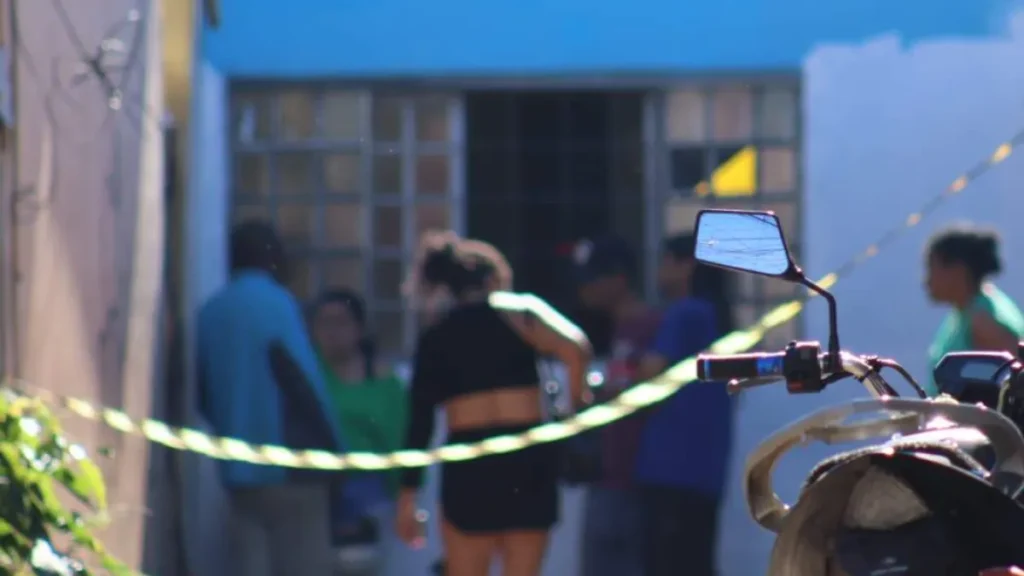Mãe de vítima trans se torna assistente de acusação