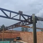 Ventania destrói telhados e deixa ferida em Campo Grande