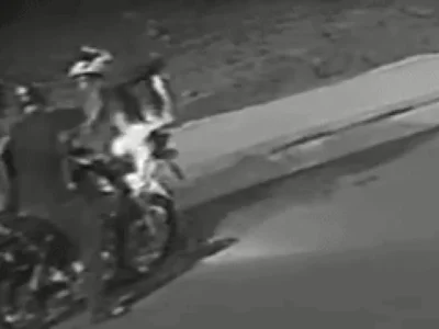 Entregador é assaltado a mão armada e tem moto levada no Jardim Auxiliadora